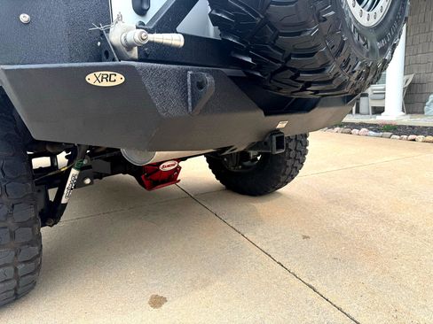 Used 2017 Jeep Wrangler Rubicon w/ Power Convenience Group image 38