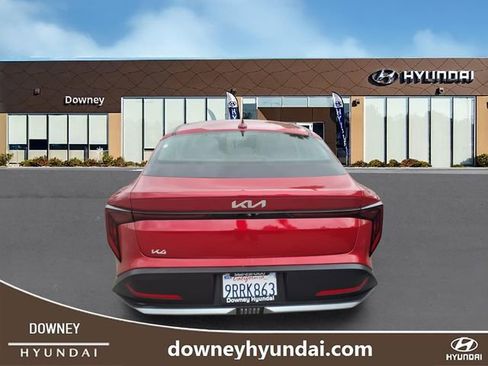 Used 2025 Kia K4 LXS image 4