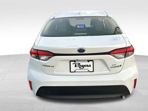 Used 2024 Toyota Corolla LE image 31
