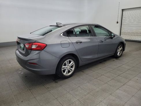 Used 2018 Chevrolet Cruze LT FWD image 10