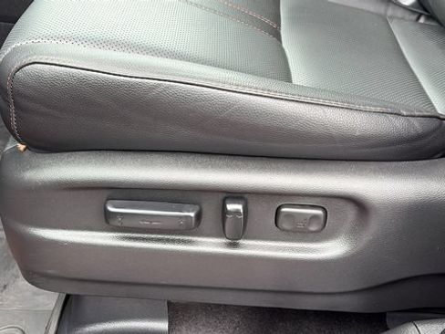 Used 2025 Honda Ridgeline TrailSport image 9
