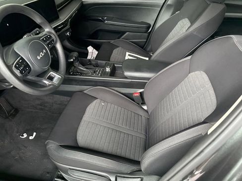 Used 2025 Kia K5 LXS FWD image 8
