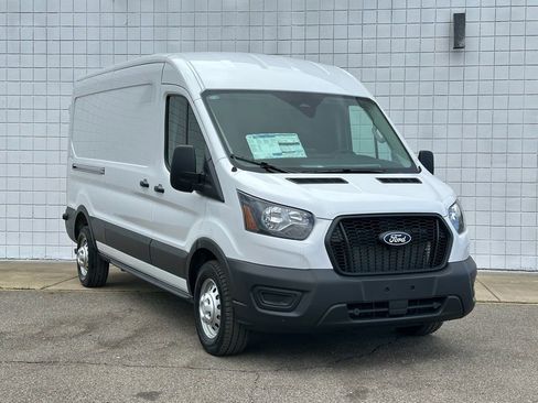 New 2026 Ford Transit 350 148 Medium Roof AWD w/ Load Area Protection Package image 27
