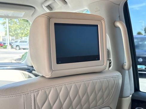 Used 2018 INFINITI QX80 2WD w/ Deluxe Technology Package image 28