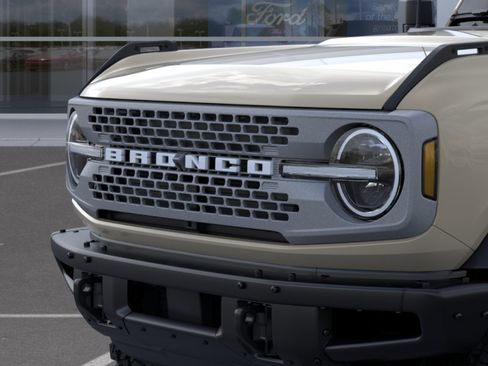 New 2026 Ford Bronco Badlands AWD/4WD image 19
