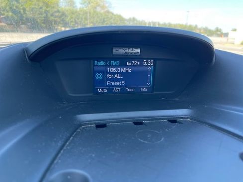 Used 2013 Ford Escape SE FWD image 22