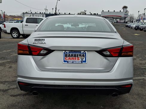 Used 2023 Nissan Altima 2.5 SR image 5