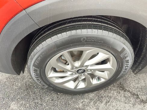 Used 2017 Hyundai Tucson SE AWD/4WD image 9