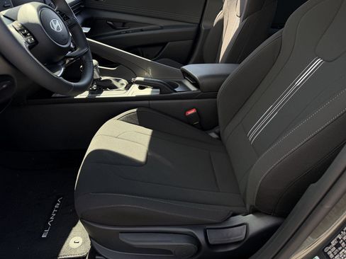 New 2026 Hyundai Elantra Sport image 9
