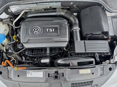 Used 2015 Volkswagen Beetle 1.8T FWD image 10