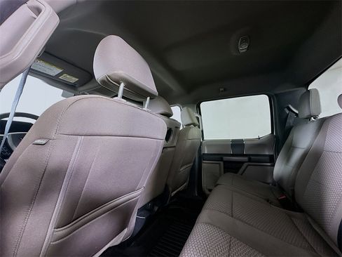 Used 2022 Ford F250 XLT image 11