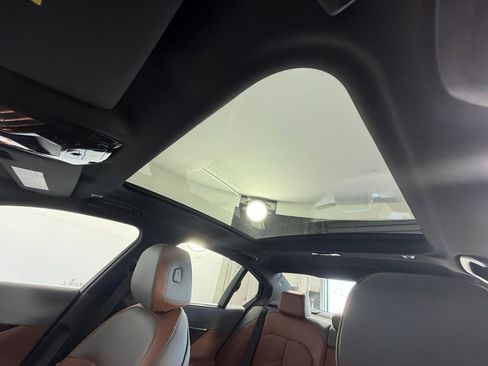 New 2027 BMW 530i RWD image 14