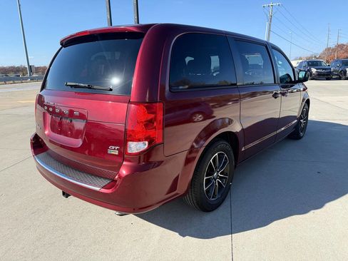Used 2019 Dodge Grand Caravan GT image 6