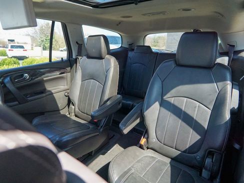 Used 2017 Buick Enclave Premium w/ Experience Buick Package image 31