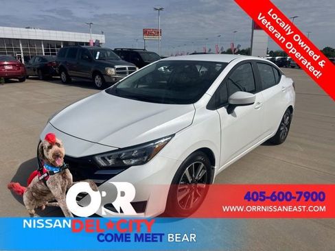 Certified 2025 Nissan Versa SV w/ Trunk Package FWD image 1