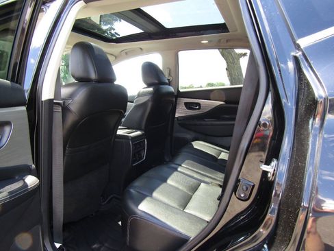 Used 2017 Nissan Murano Platinum AWD/4WD image 11