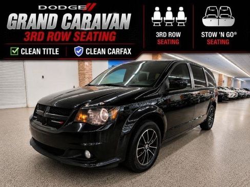 Used 2018 Dodge Grand Caravan SE FWD image 1