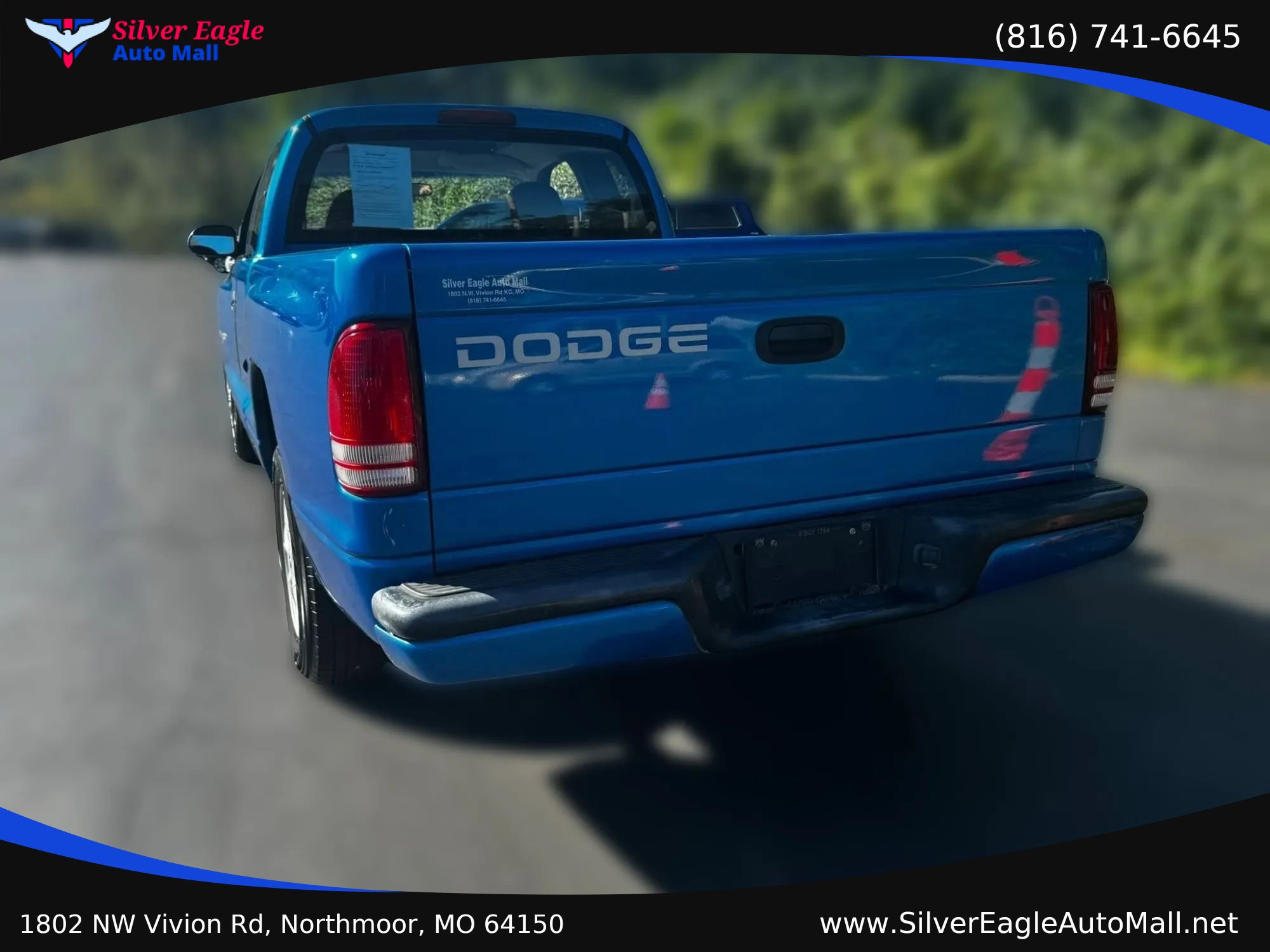 Used 2000 Dodge Dakota 2WD Club Cab image 3