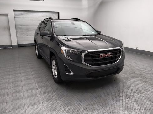 Used 2019 GMC Terrain SLE w/ Driver Convenience Package AWD/4WD image 14