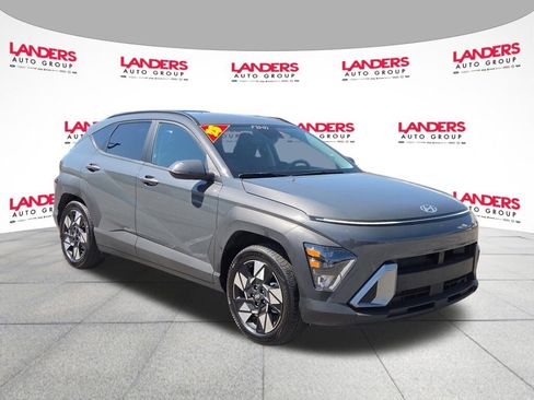 Used 2025 Hyundai Kona SEL FWD image 1