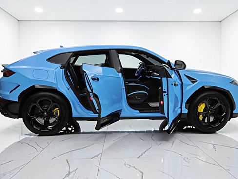 Used 2025 Lamborghini Urus S AWD/4WD image 21