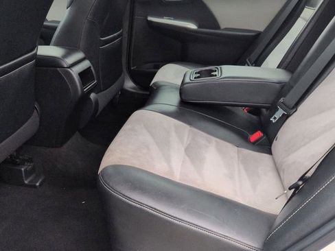 Used 2012 Toyota Camry SE image 24