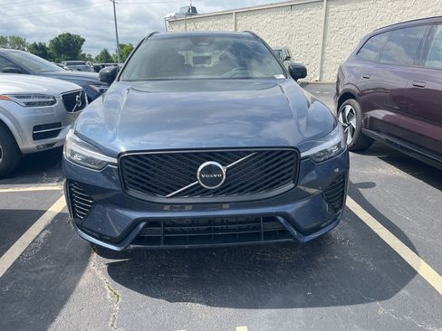 New 2026 Volvo XC60 B5 Core AWD/4WD image 4