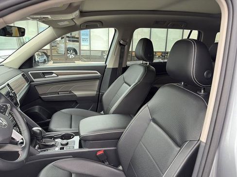 Certified 2023 Volkswagen Atlas SEL image 16