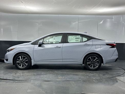 New 2025 Nissan Versa SV image 6