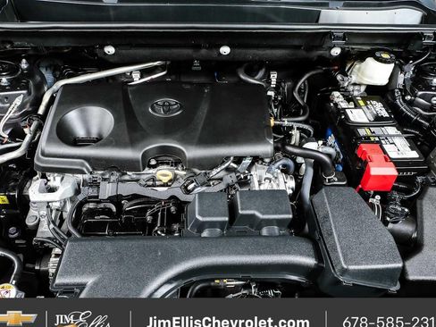Used 2022 Toyota RAV4 LE FWD image 32