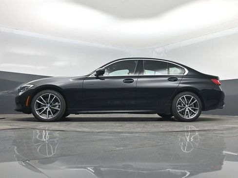 Used 2021 BMW 330i xDrive Sedan w/ Convenience Package AWD/4WD image 15