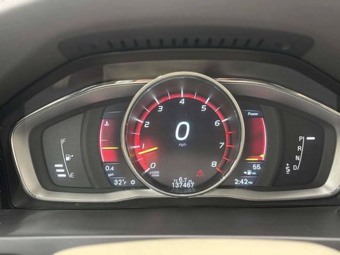 Used 2016 Volvo S60 T5 Premier AWD/4WD image 32