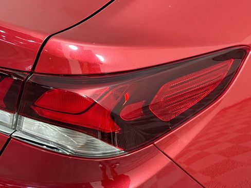 Used 2018 Hyundai Sonata Sport FWD image 32
