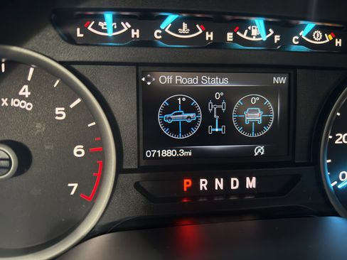 Used 2019 Ford F150 XLT w/ Equipment Group 302A Luxury image 18