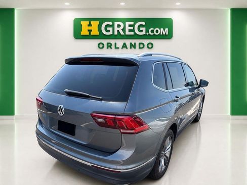 Used 2021 Volkswagen Tiguan SE FWD image 6