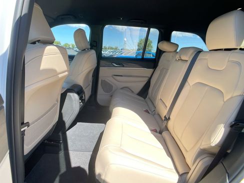 Used 2024 Jeep Grand Cherokee Limited w/ Trailer Tow Package image 23