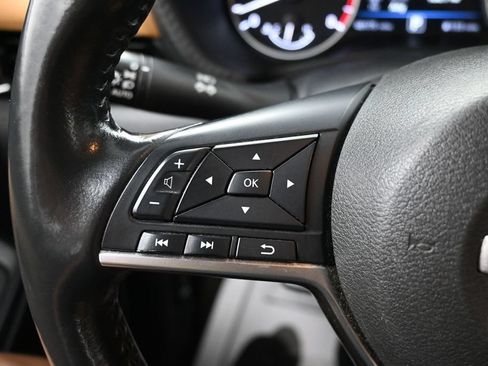 Used 2023 Nissan Sentra SV w/ SV Premium Package FWD image 23
