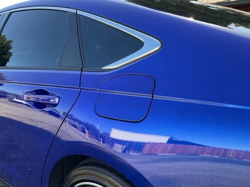 Used 2025 Honda Accord Sport image 11