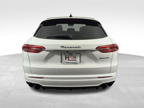 Used 2023 Maserati Grecale Modena AWD/4WD image 22