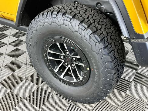 New 2026 Jeep Wrangler Unlimited Rubicon AWD/4WD image 39