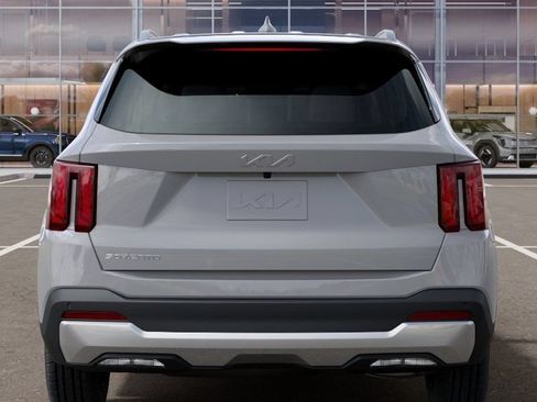 New 2026 Kia Sorento S FWD image 15