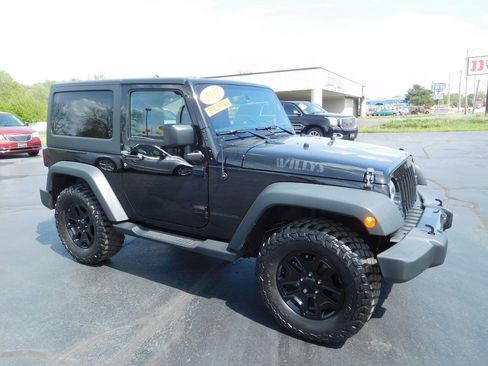 Used 2017 Jeep Wrangler Sport AWD/4WD image 4