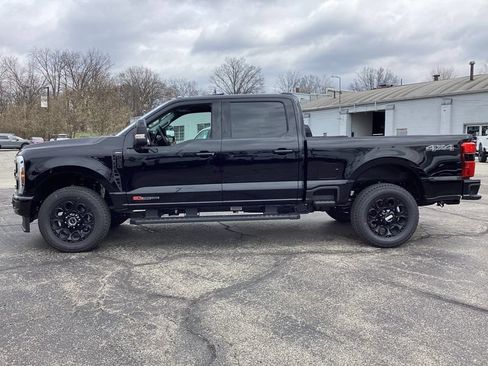 New 2026 Ford F250 Lariat w/ Black Appearance Package AWD/4WD image 6