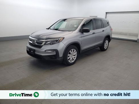 Used 2019 Honda Pilot LX image 1
