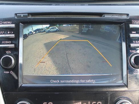 Used 2015 Nissan Murano SV AWD/4WD image 31