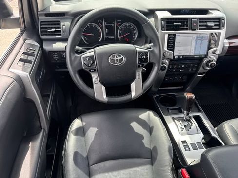 Used 2022 Toyota 4Runner Limited RWD image 15