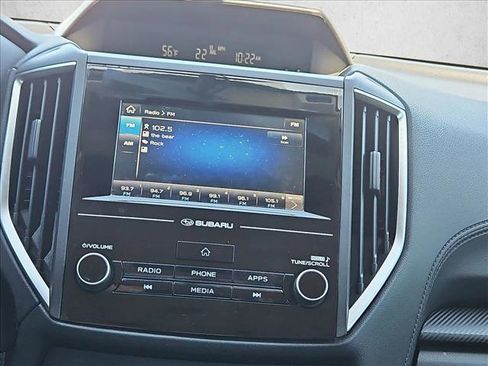 Used 2018 Subaru Crosstrek 2.0i Premium w/ Eyesight System image 14