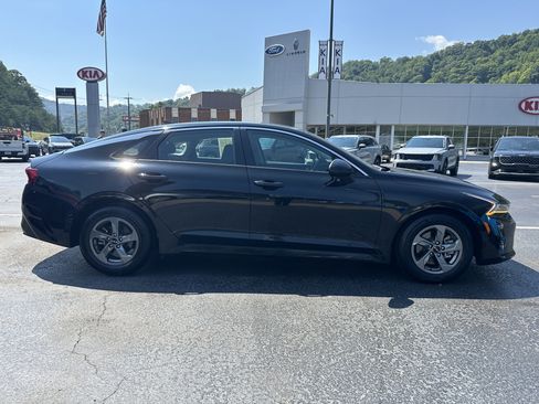 Used 2022 Kia K5 LXS FWD image 8