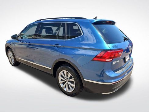 Used 2018 Volkswagen Tiguan S AWD/4WD image 3