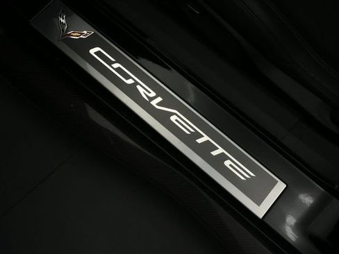 Used 2015 Chevrolet Corvette Z06 w/ 3LZ Preferred Equipment Group RWD image 48